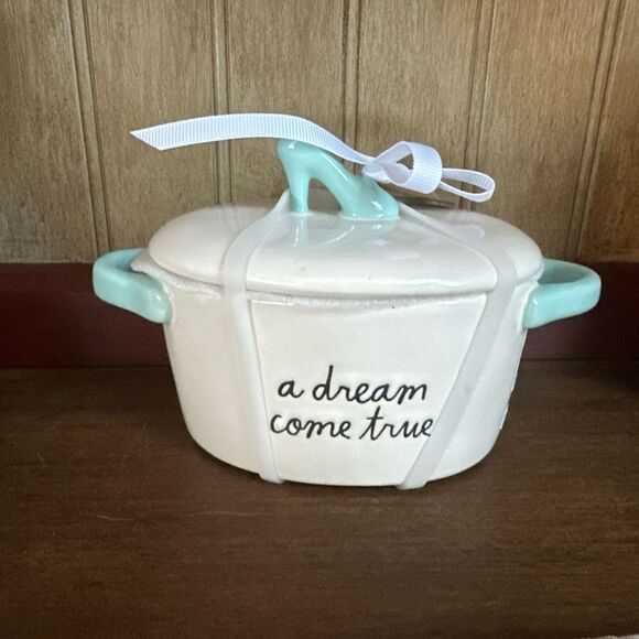 COPY - Rae Dunn Cinderella “A Dream Come True” Small Bowl/Crock with Lid/Handles - Picture 3 of 4